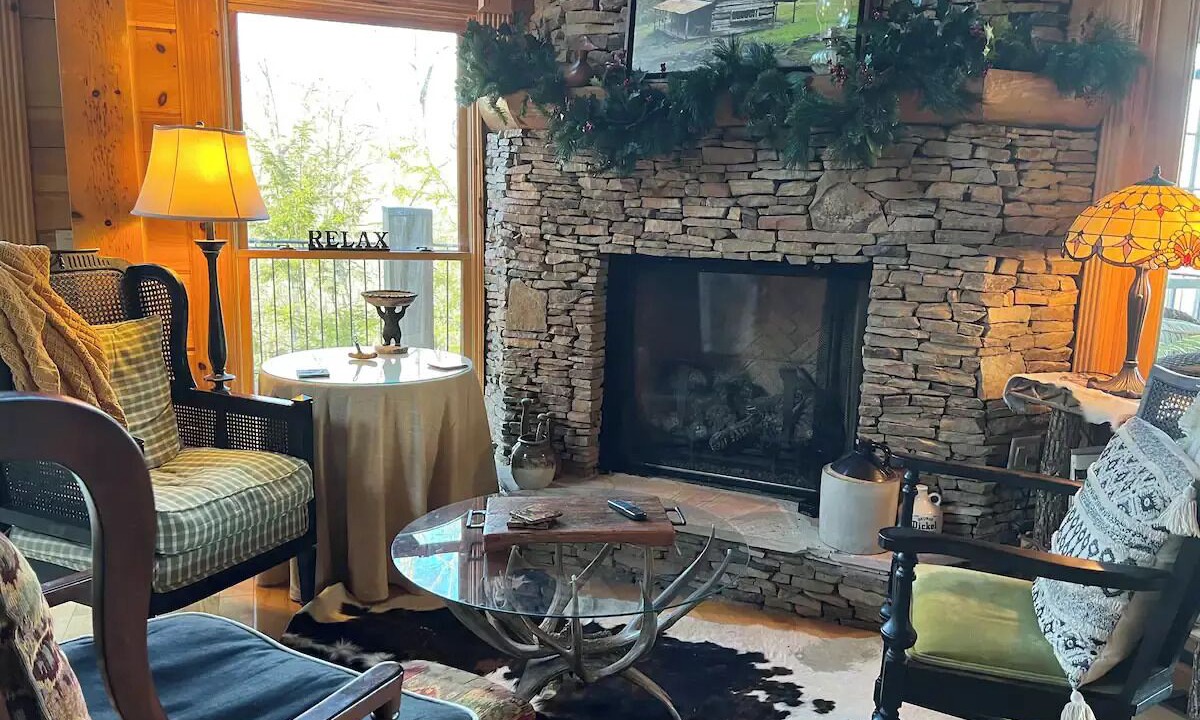 Photo of Livingroom in Brevard