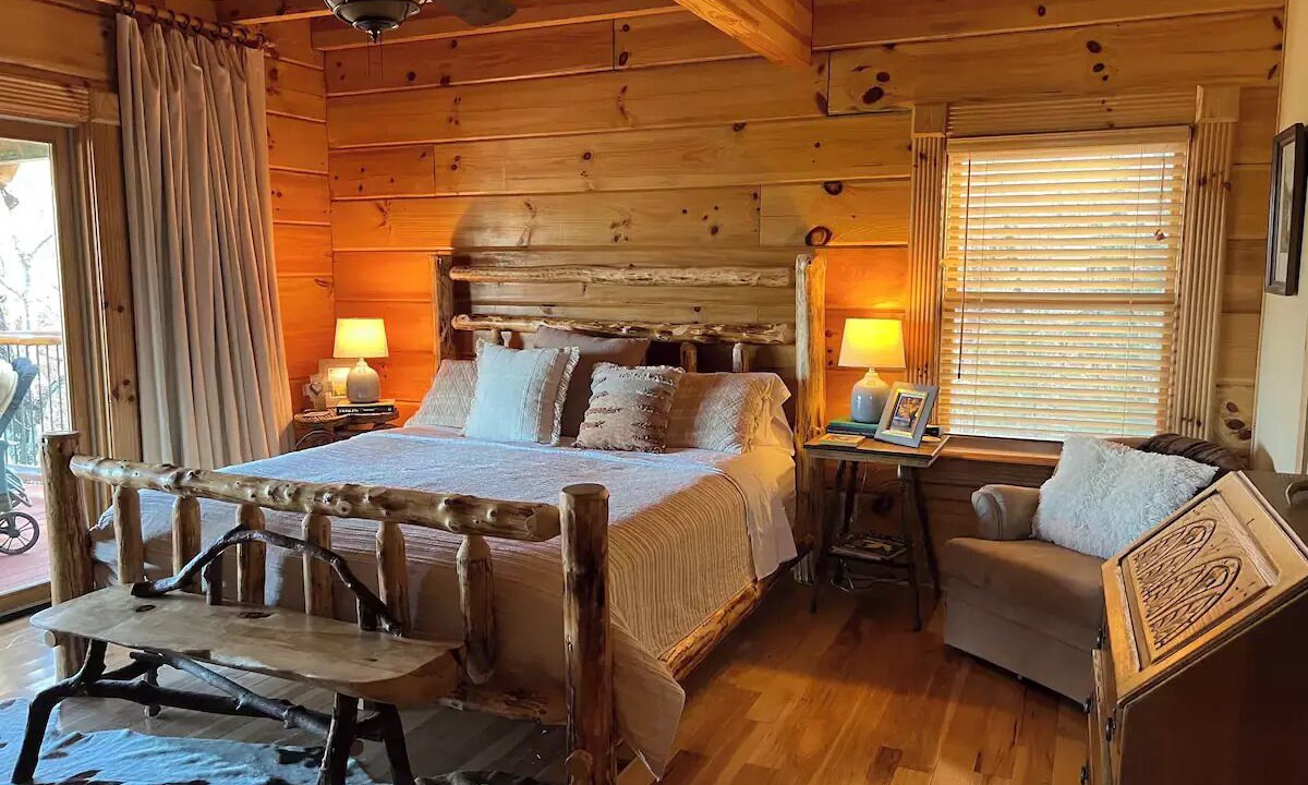 Photo of Bedroom in Brevard
