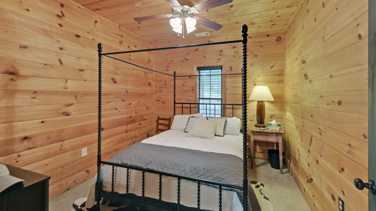 Photo of Bedroom in Bowman