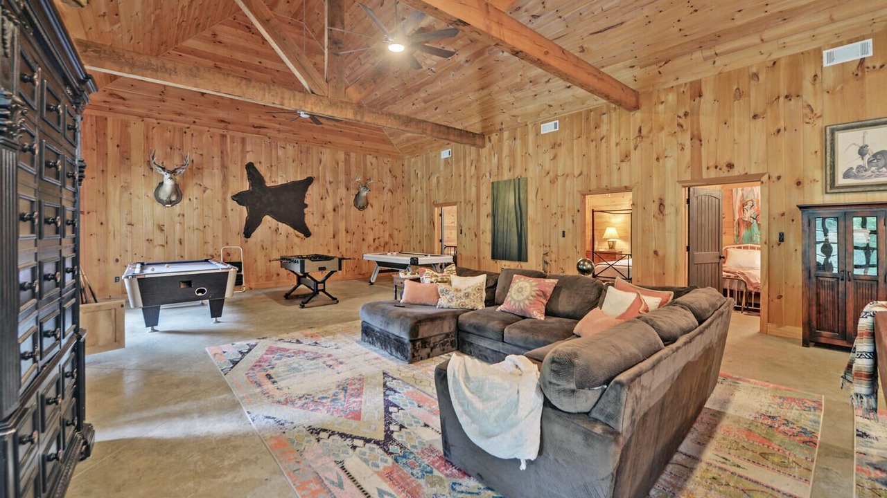 Photo of Livingroom in Bowman