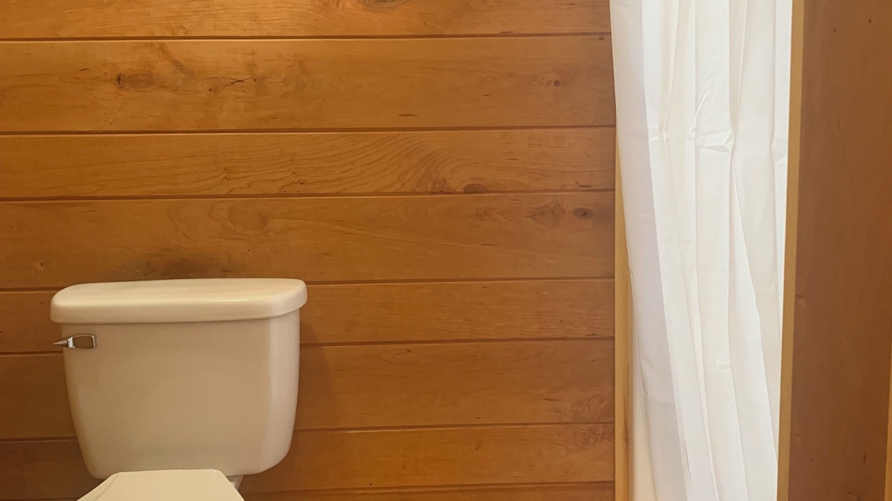 Photo of Bathroom in Cullowhee