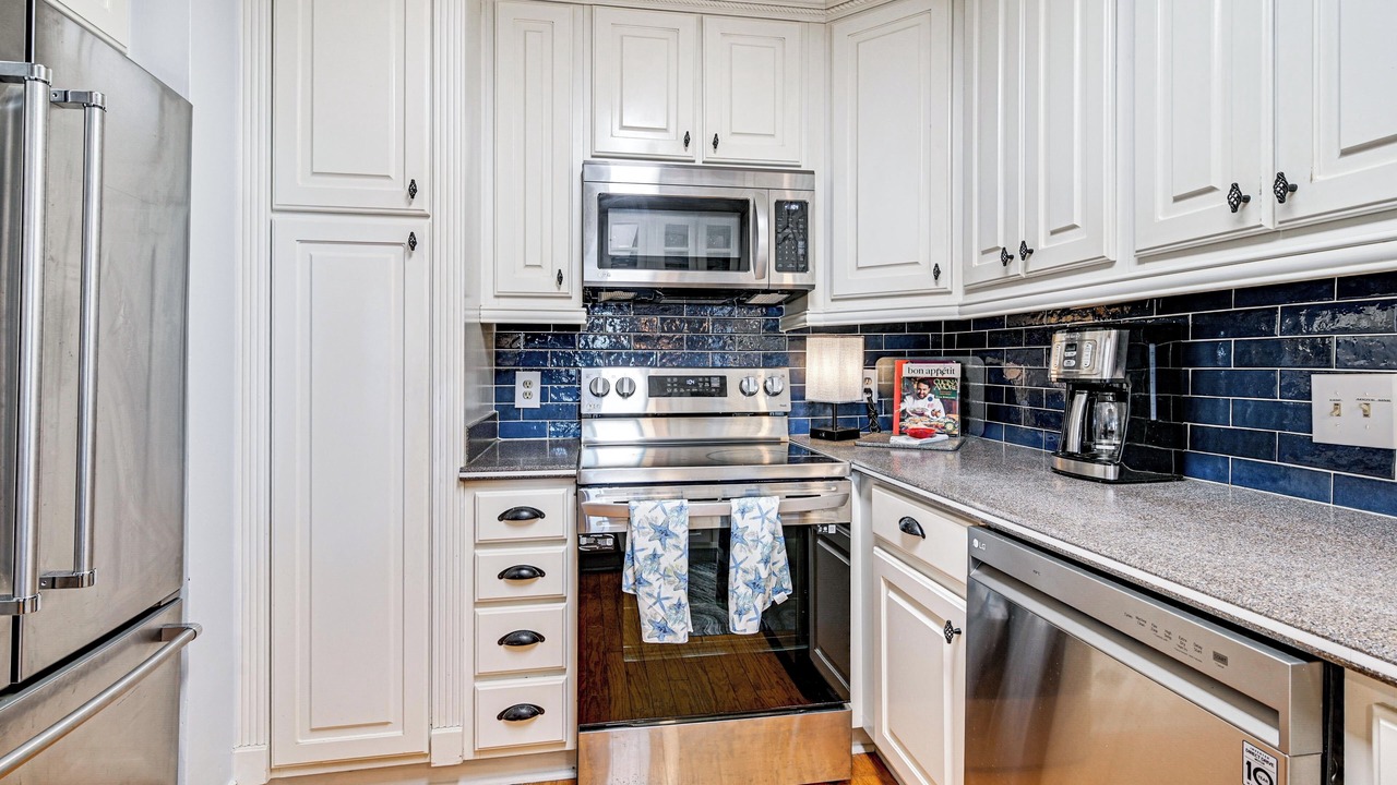 Photo of Kitchen in Long Bay Estates