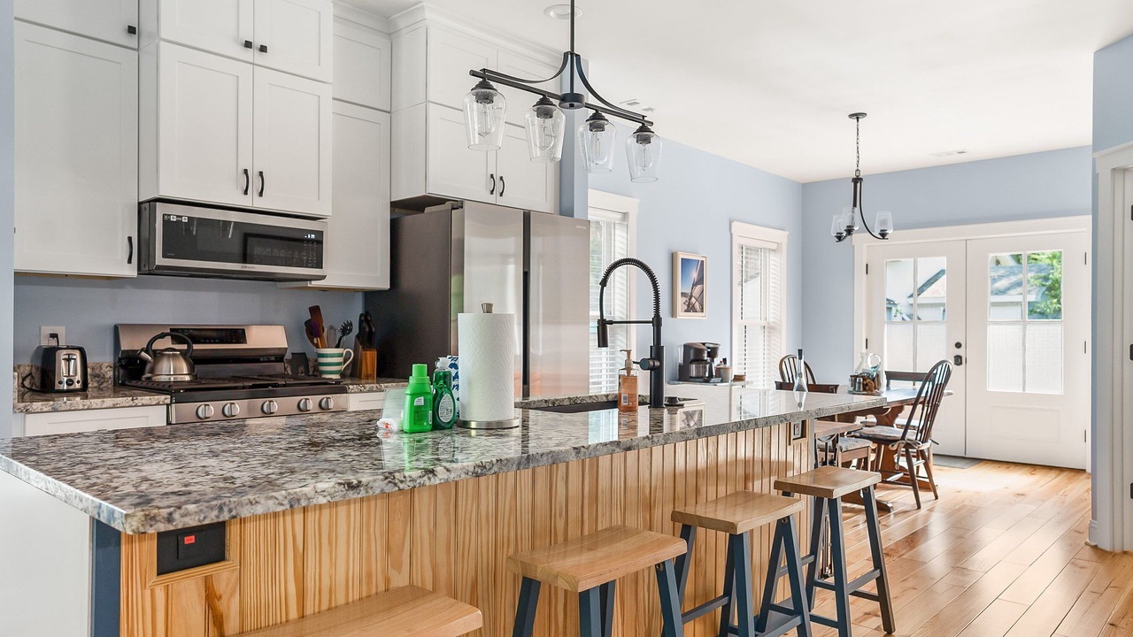 Photo of Kitchen in Historic District