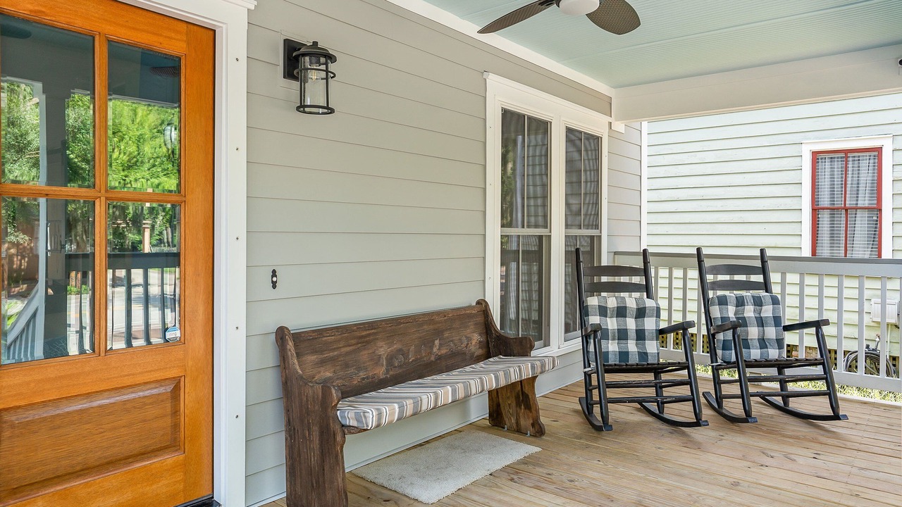 Photo of Patio Balcony in Historic District