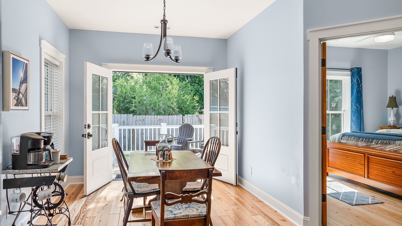 Photo of Bedroom in Historic District