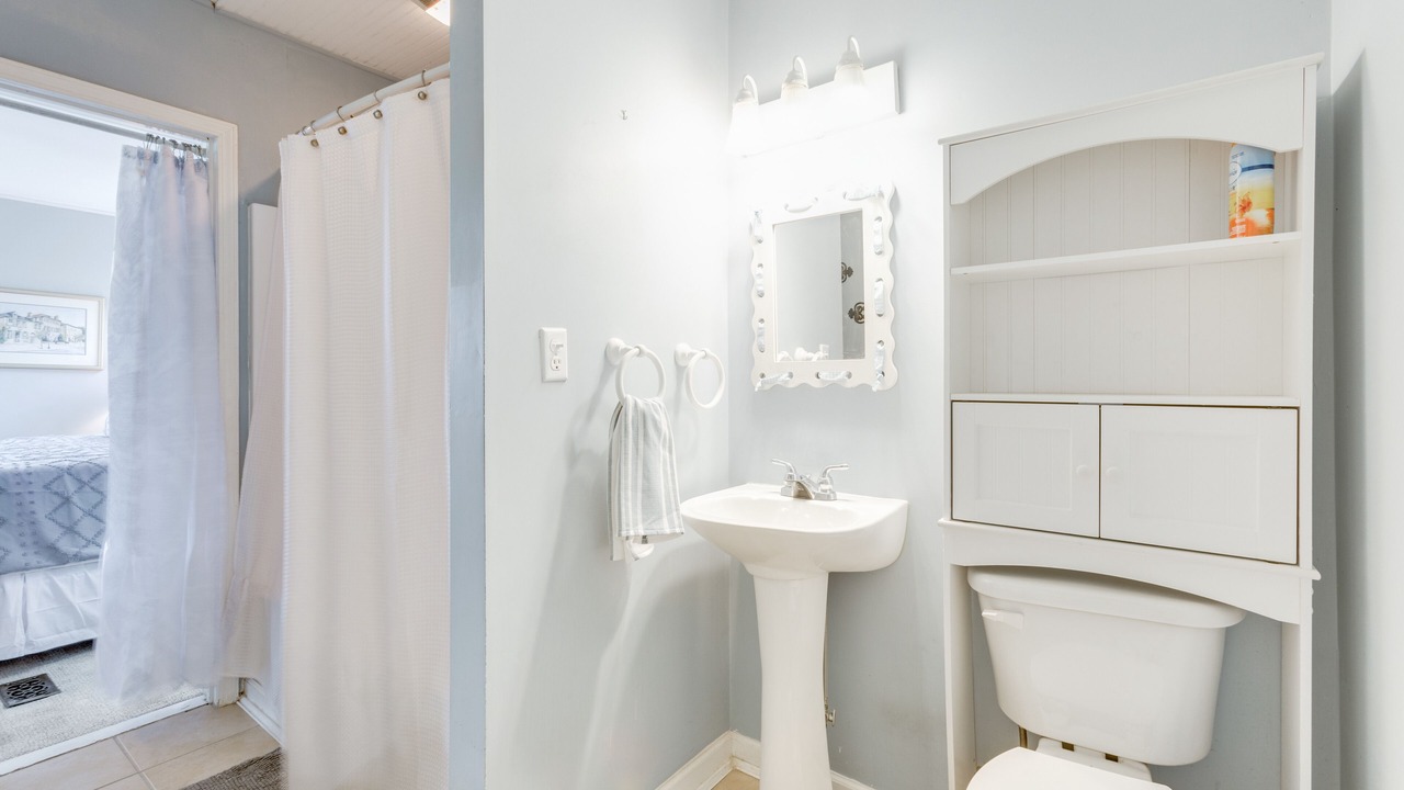 Photo of Bathroom in Russellville
