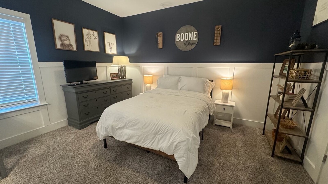Photo of Bedroom in Langley
