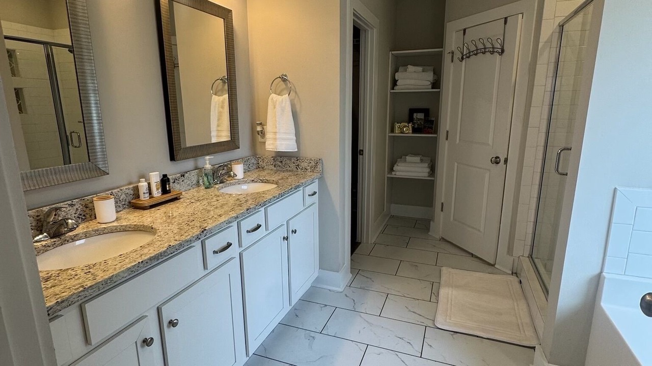 Photo of Bathroom in Langley