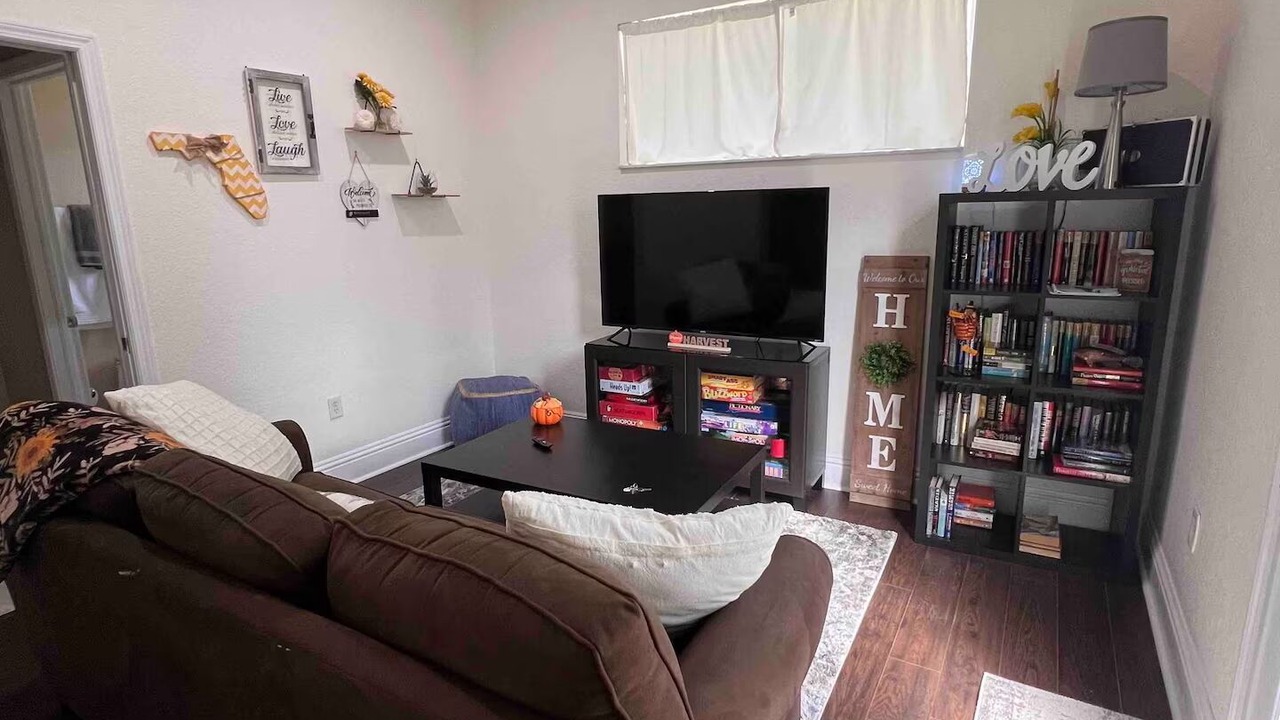 Photo of Livingroom in Plant City