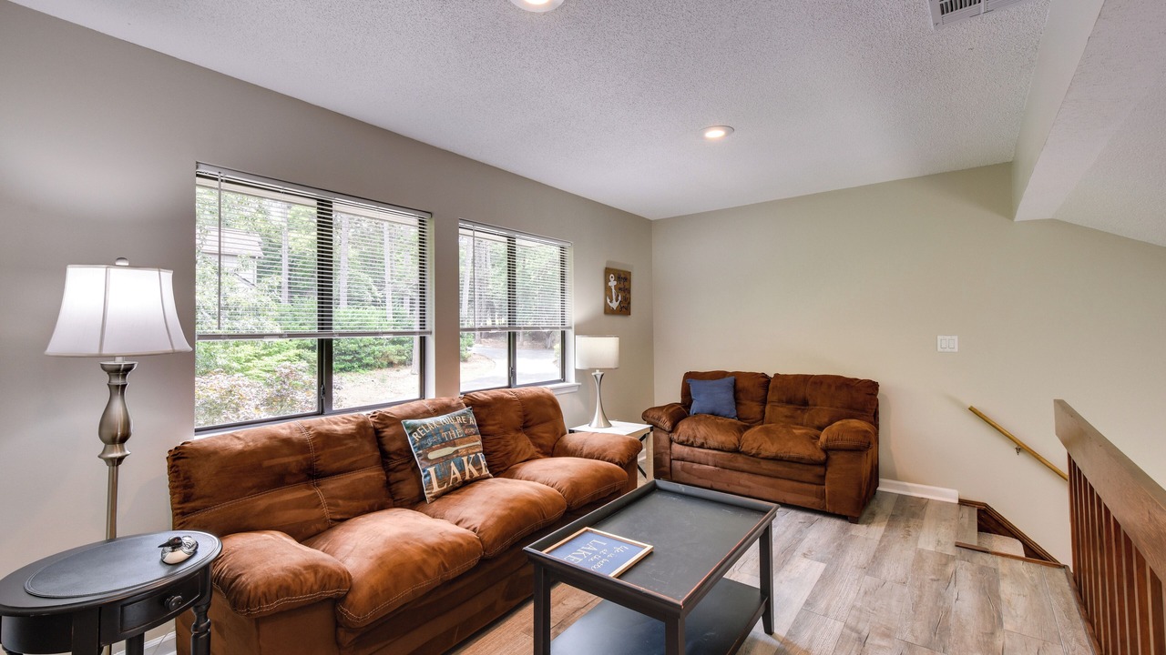 Photo of Livingroom in Salem