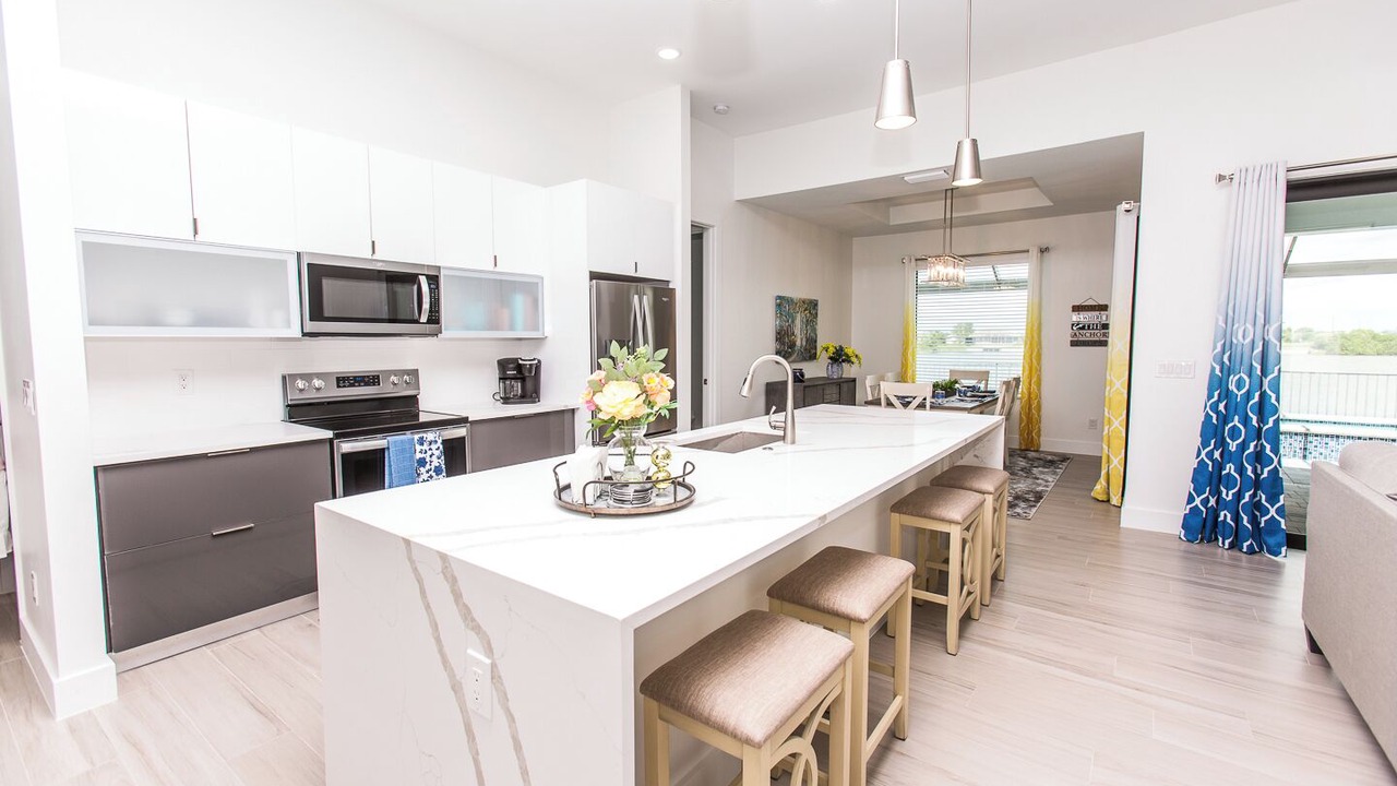 Photo of Kitchen in Mariner