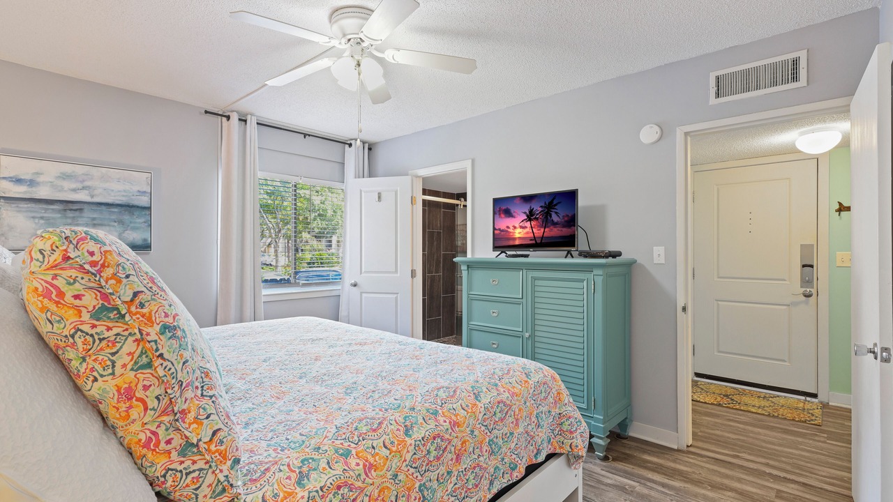 Photo of Bedroom in Folly Field