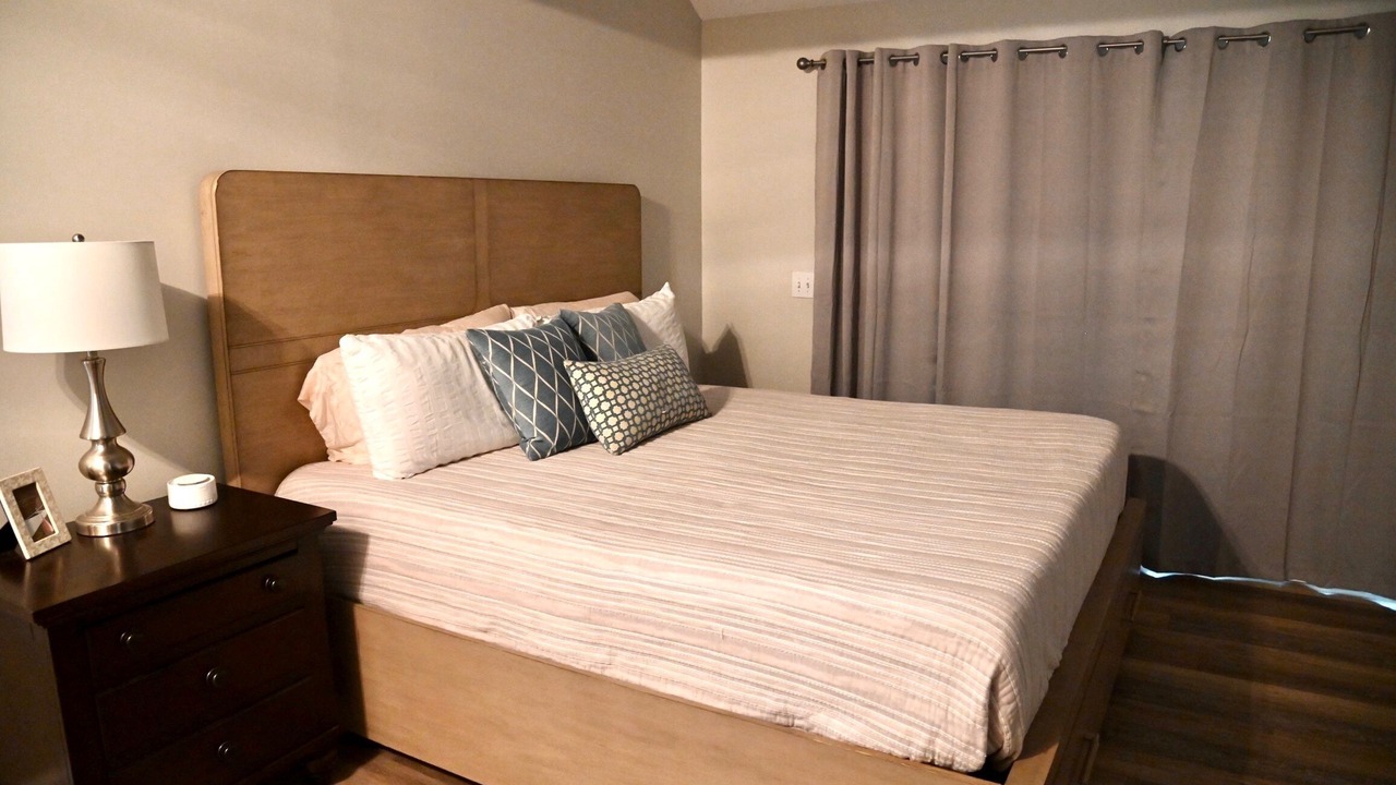 Photo of Bedroom in Seneca