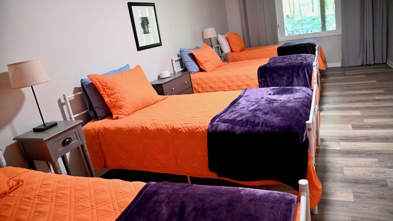 Photo of Bedroom in Seneca