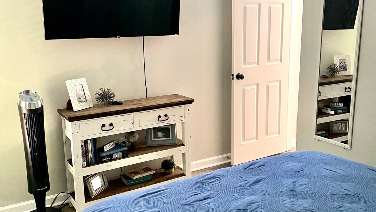 Photo of Bedroom in Seneca