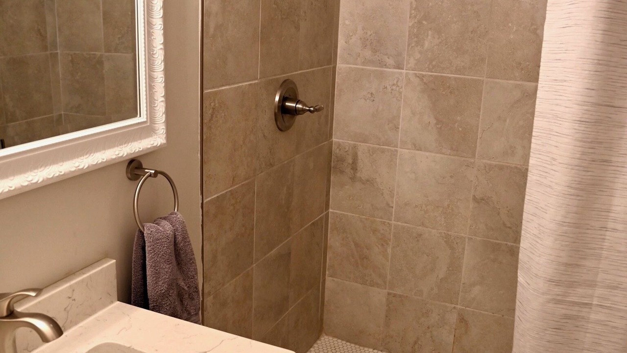 Photo of Bathroom in Seneca