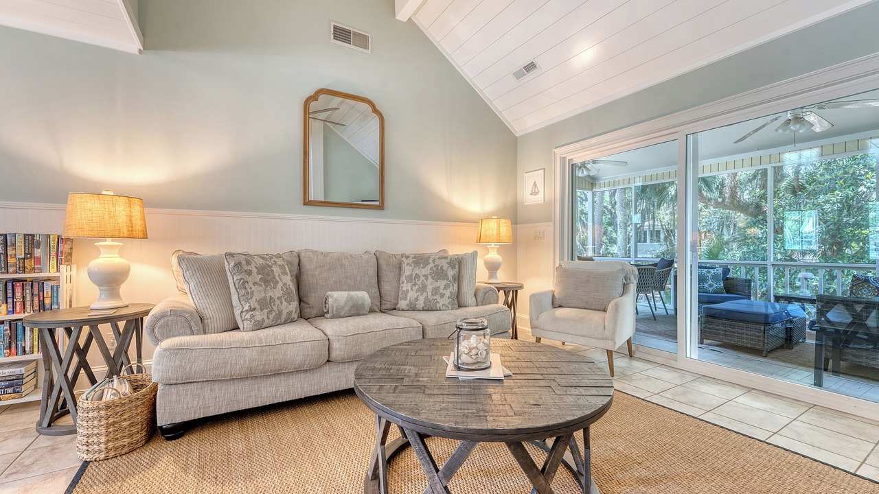Photo of Livingroom in Tarpon Pond