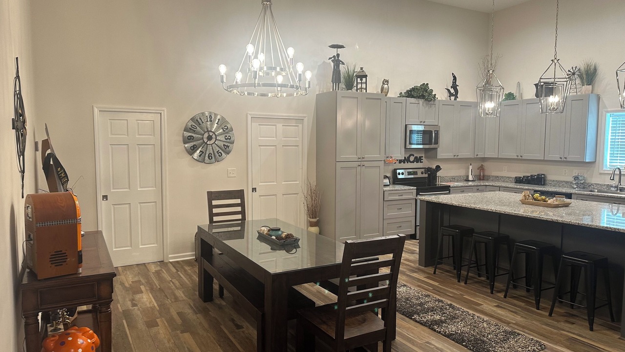 Photo of Kitchen in Seneca