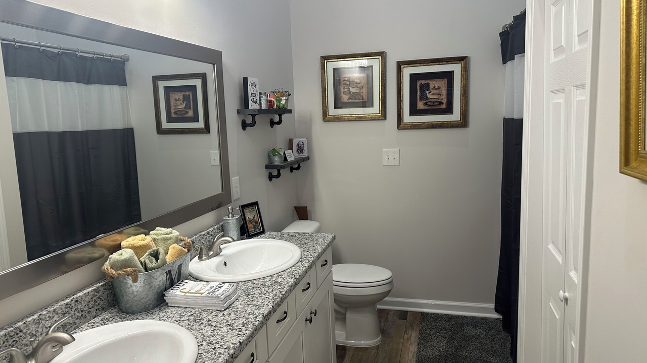Photo of Bathroom in Seneca