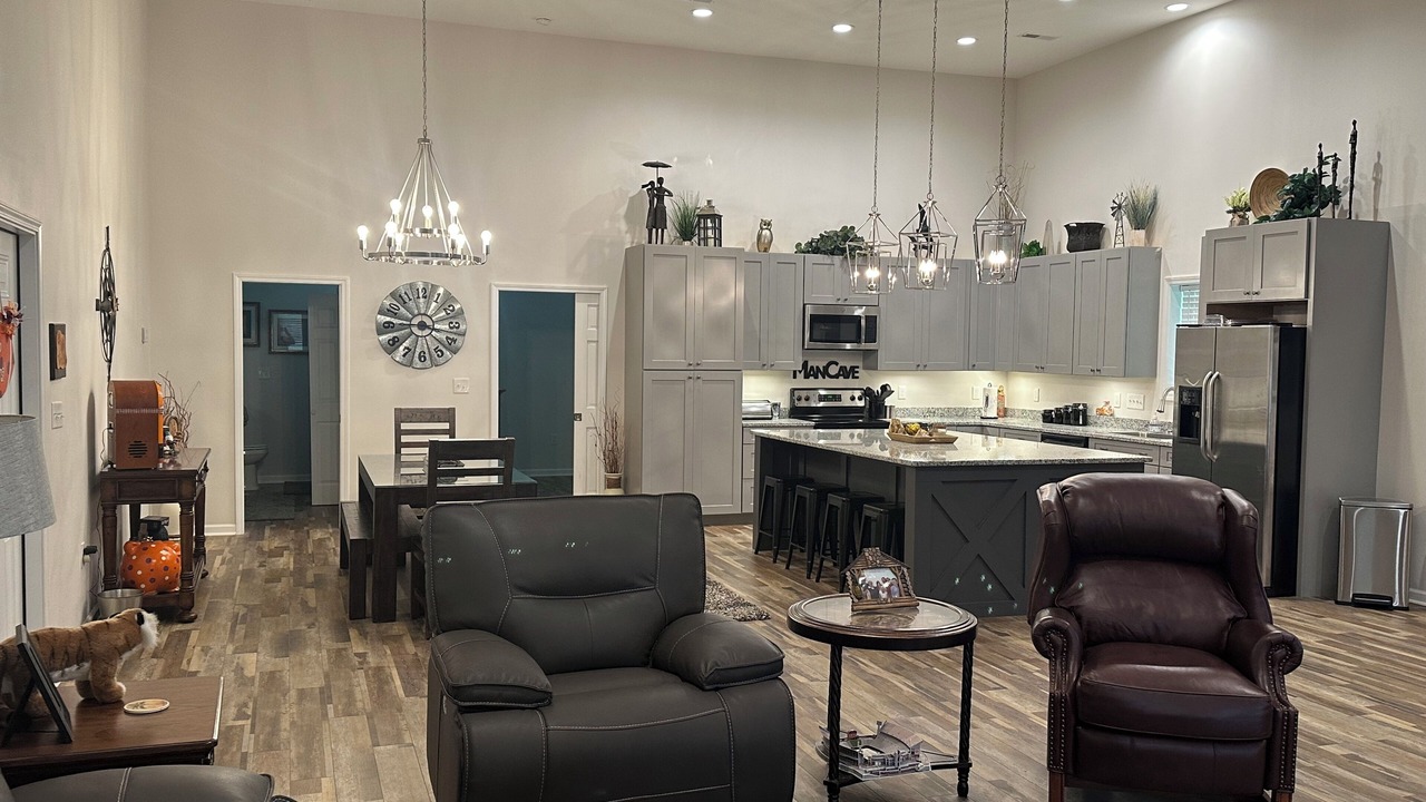 Photo of Livingroom in Seneca