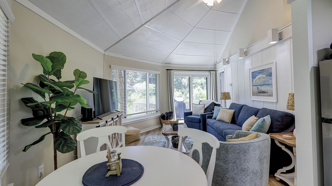 Photo of Livingroom in Oceanside