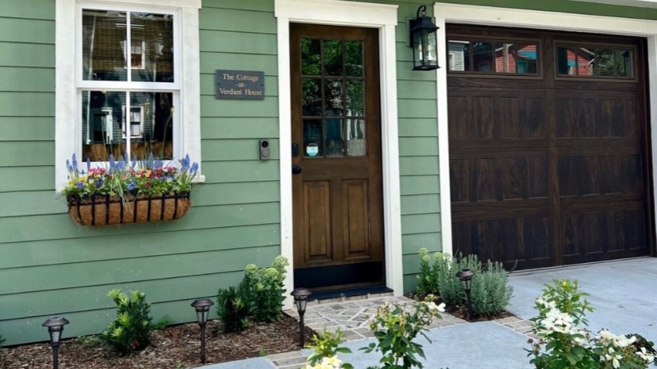 Photo of Outdoor in Metropolitan