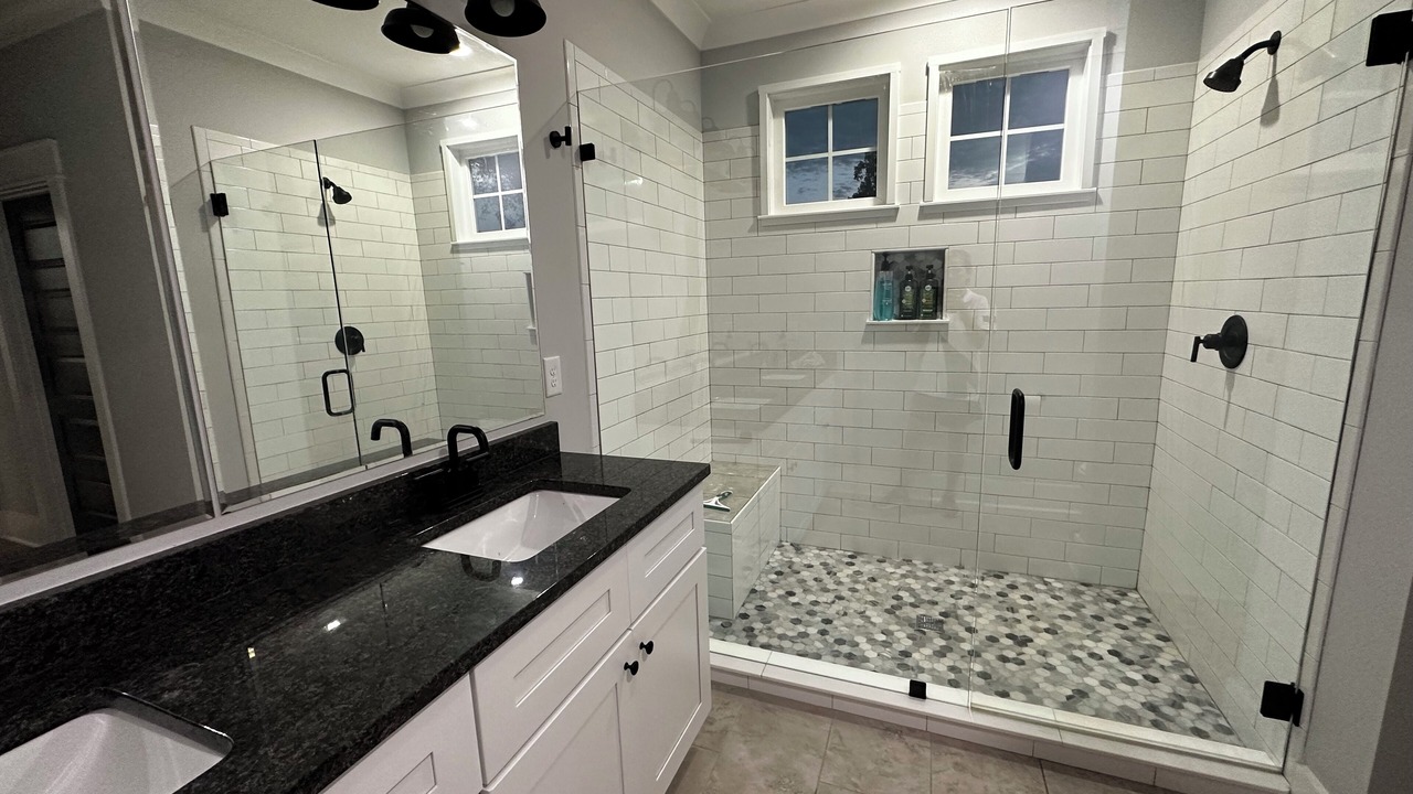 Photo of Bathroom in Seneca