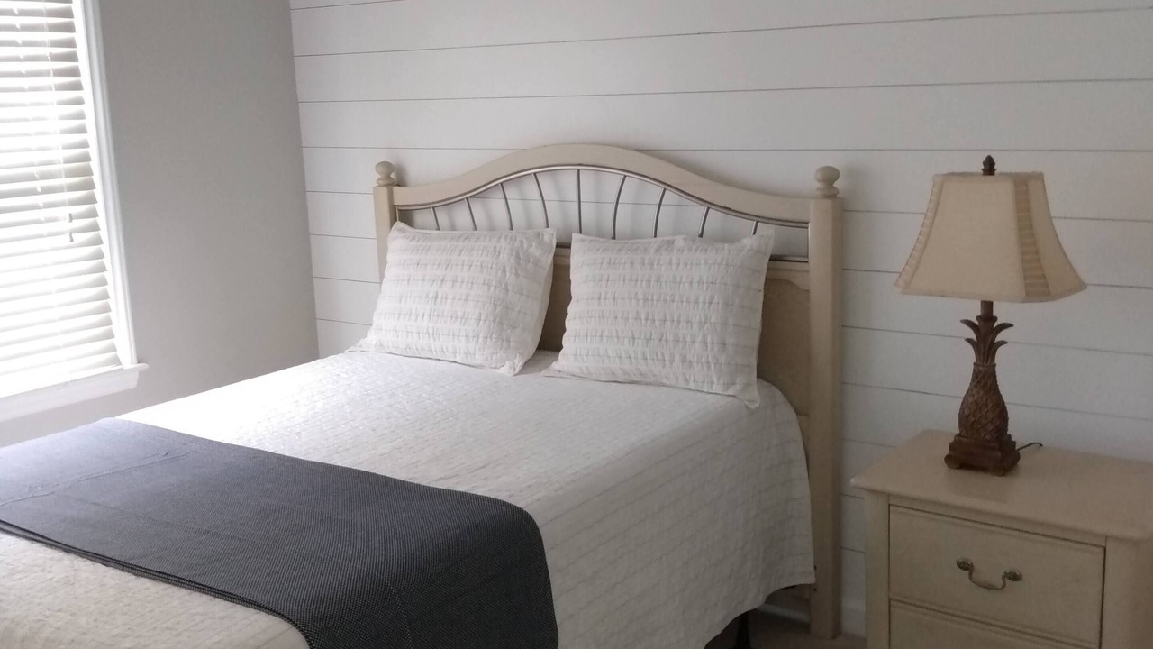 Photo of Bedroom in Lake Waccamaw