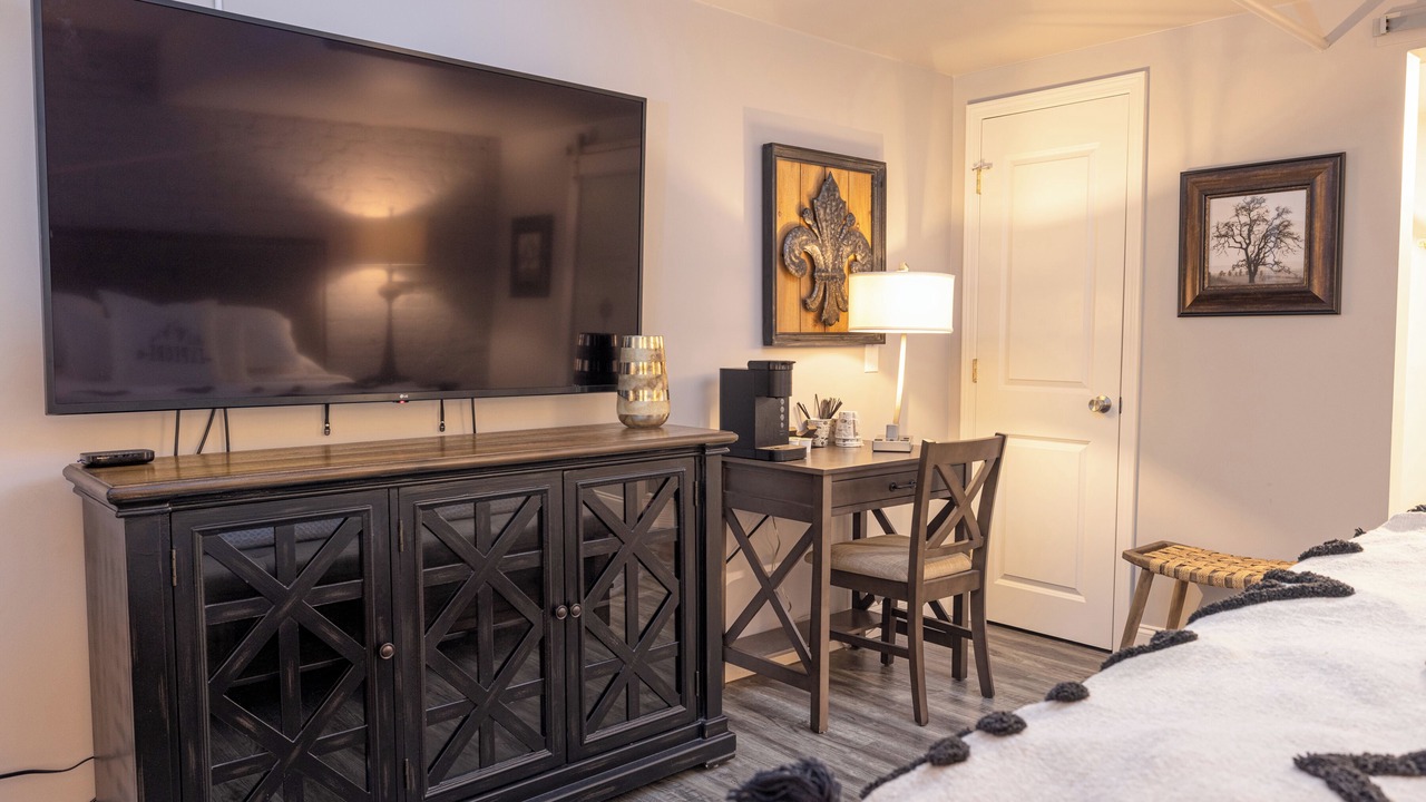 Photo of Bedroom in Seneca