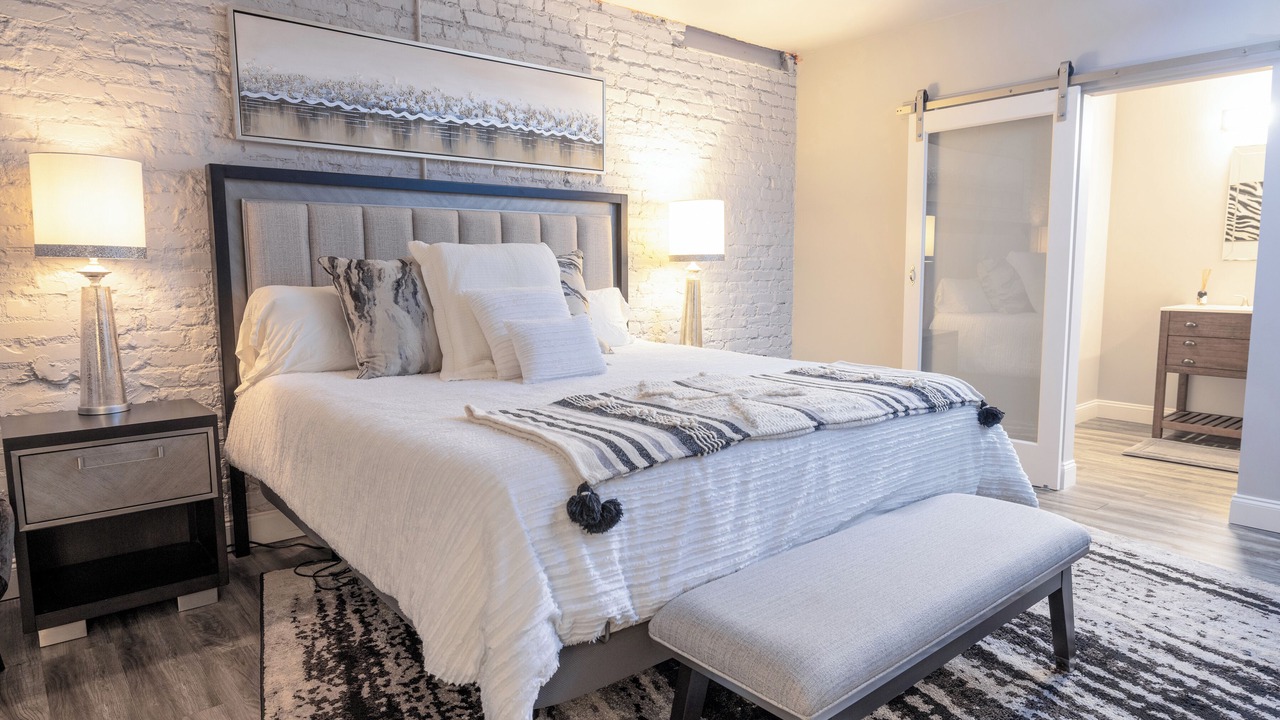 Photo of Bedroom in Seneca