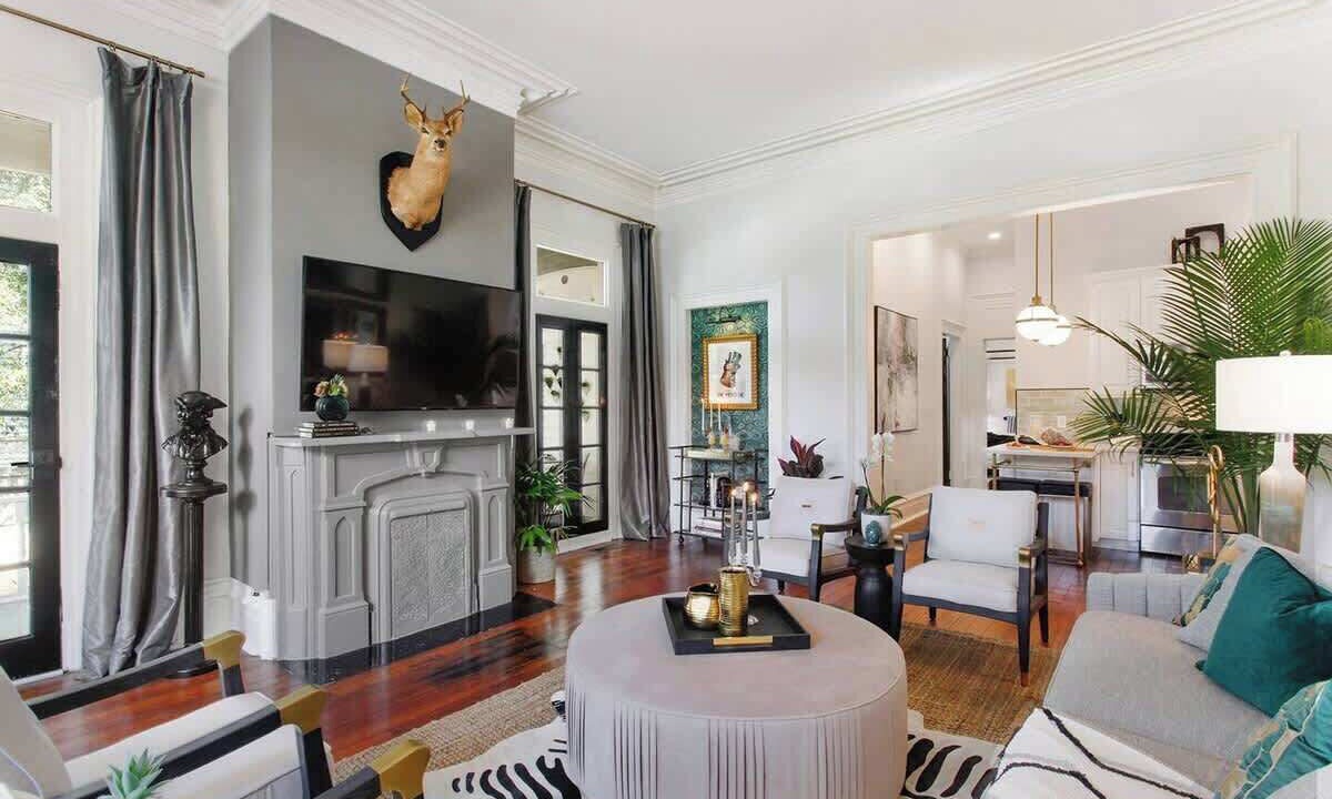 Photo of Livingroom in Historic Downtown Savannah