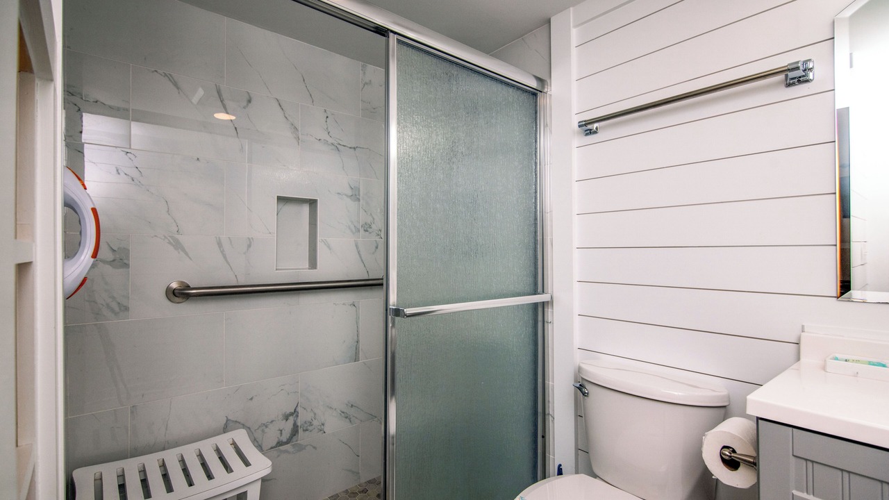 Photo of Bathroom in Edisto Island