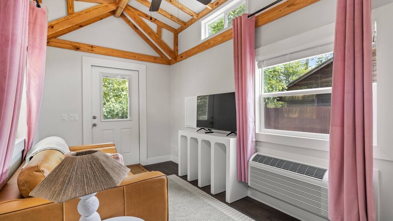 Photo of Livingroom in Sylva