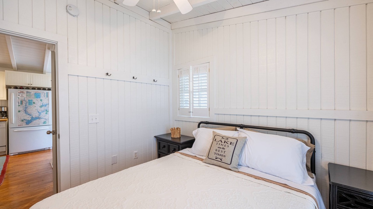 Photo of Bedroom in Fair Play