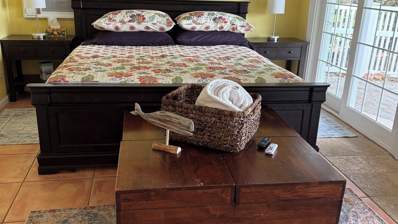Photo of Bedroom in Indian River Oaks