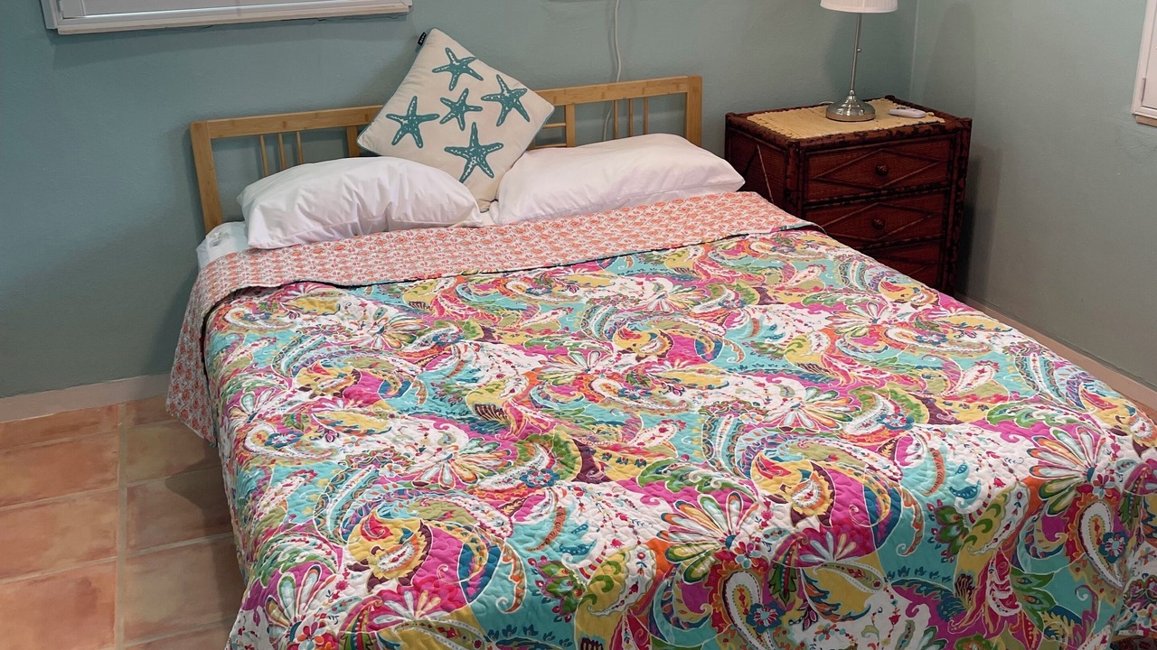 Photo of Bedroom in Indian River Oaks