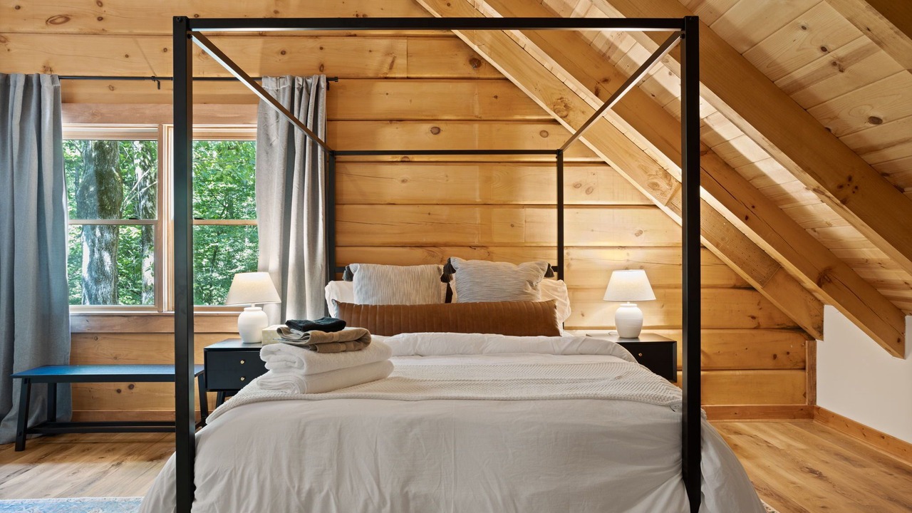 Photo of Bedroom in Slater
