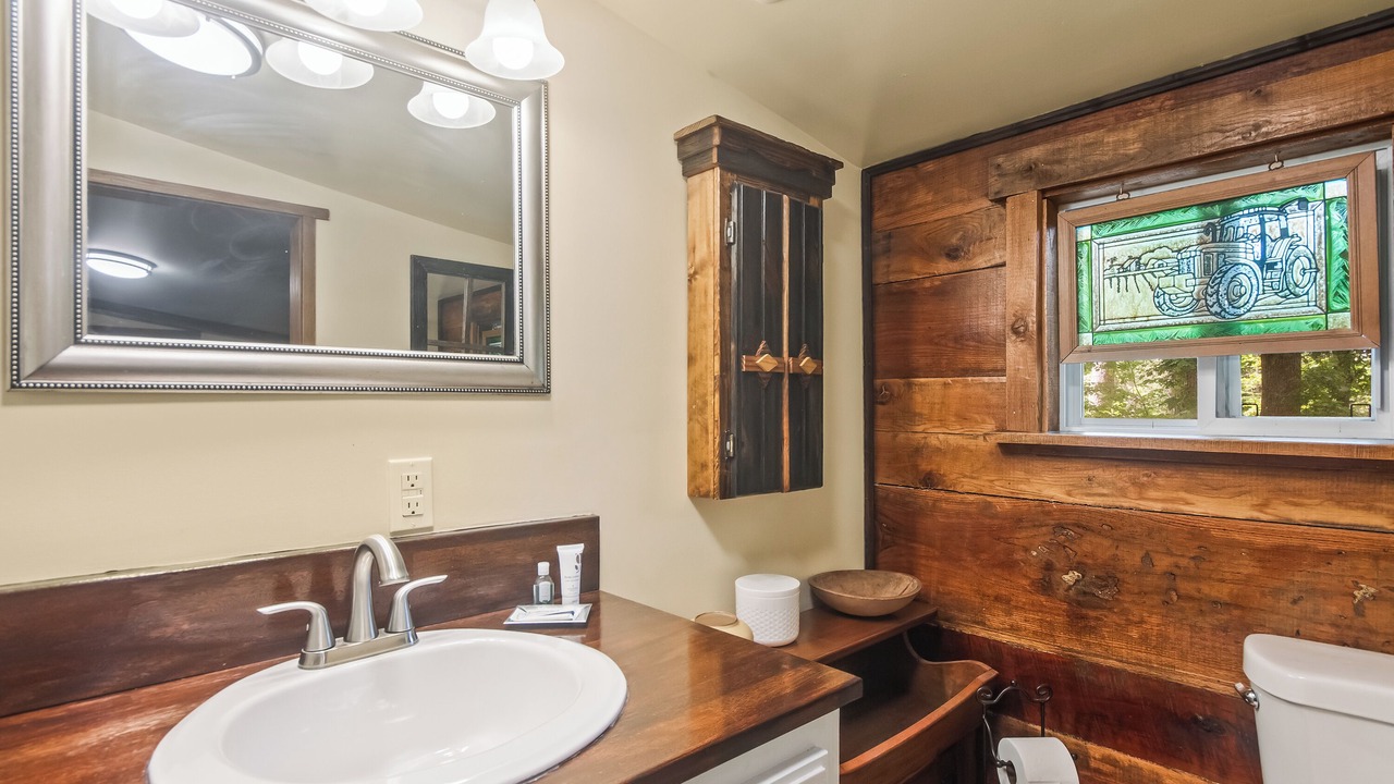 Photo of Bathroom in Woodruff