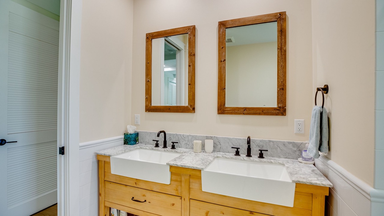 Photo of Bathroom in South Beach