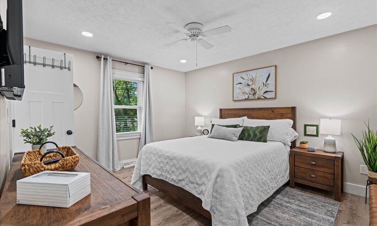 Photo of Bedroom in Simpsonville