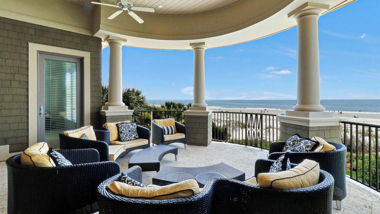 Photo of Patio Balcony in Sea Pines