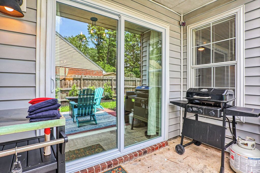 Photo of Patio Balcony in Whitemarsh Island