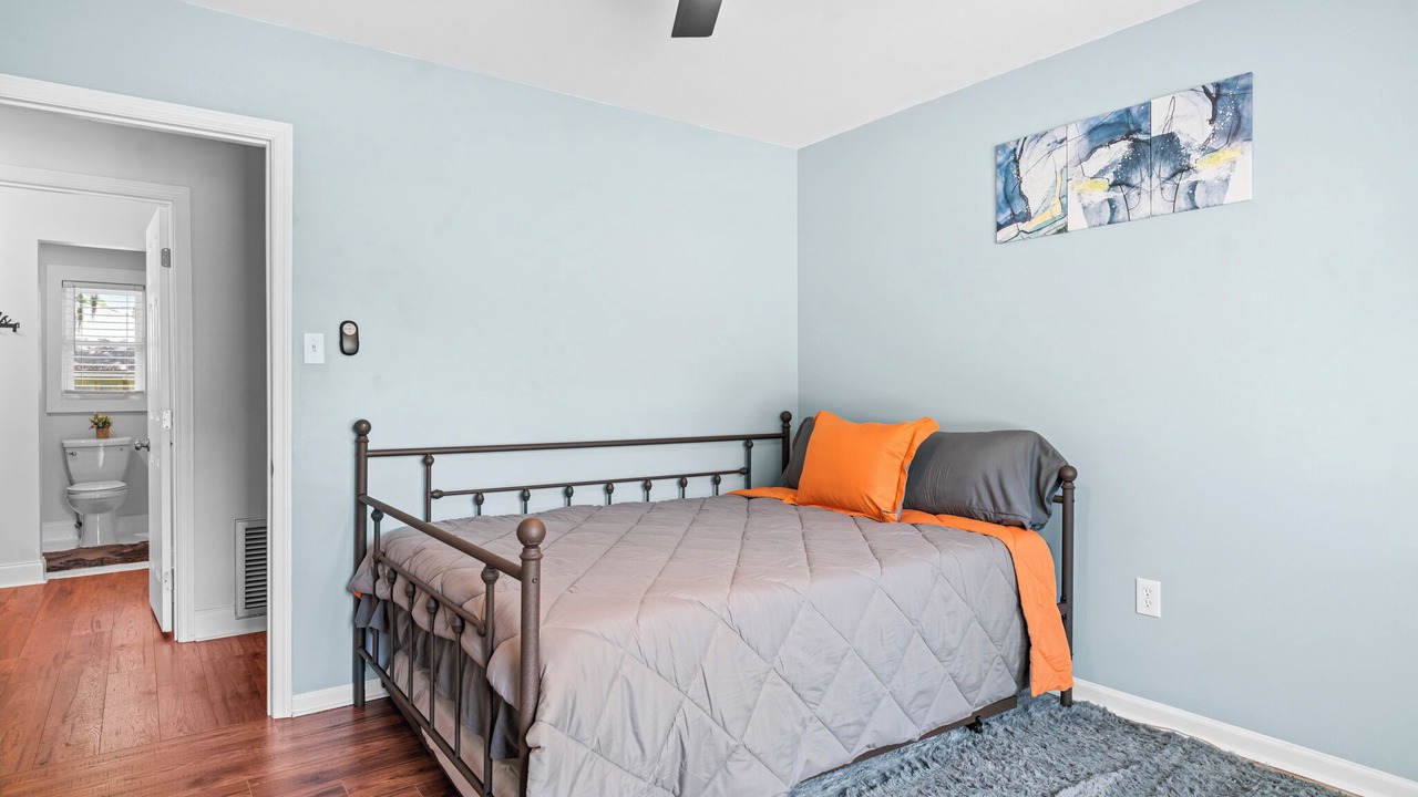 Photo of Bedroom in Savannah