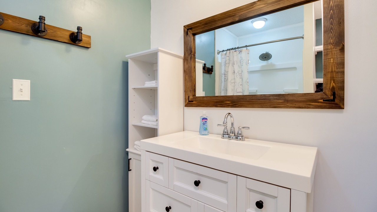 Photo of Bathroom in Eden