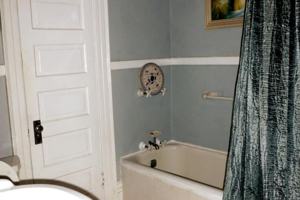 Photo of Bathroom in Newberry