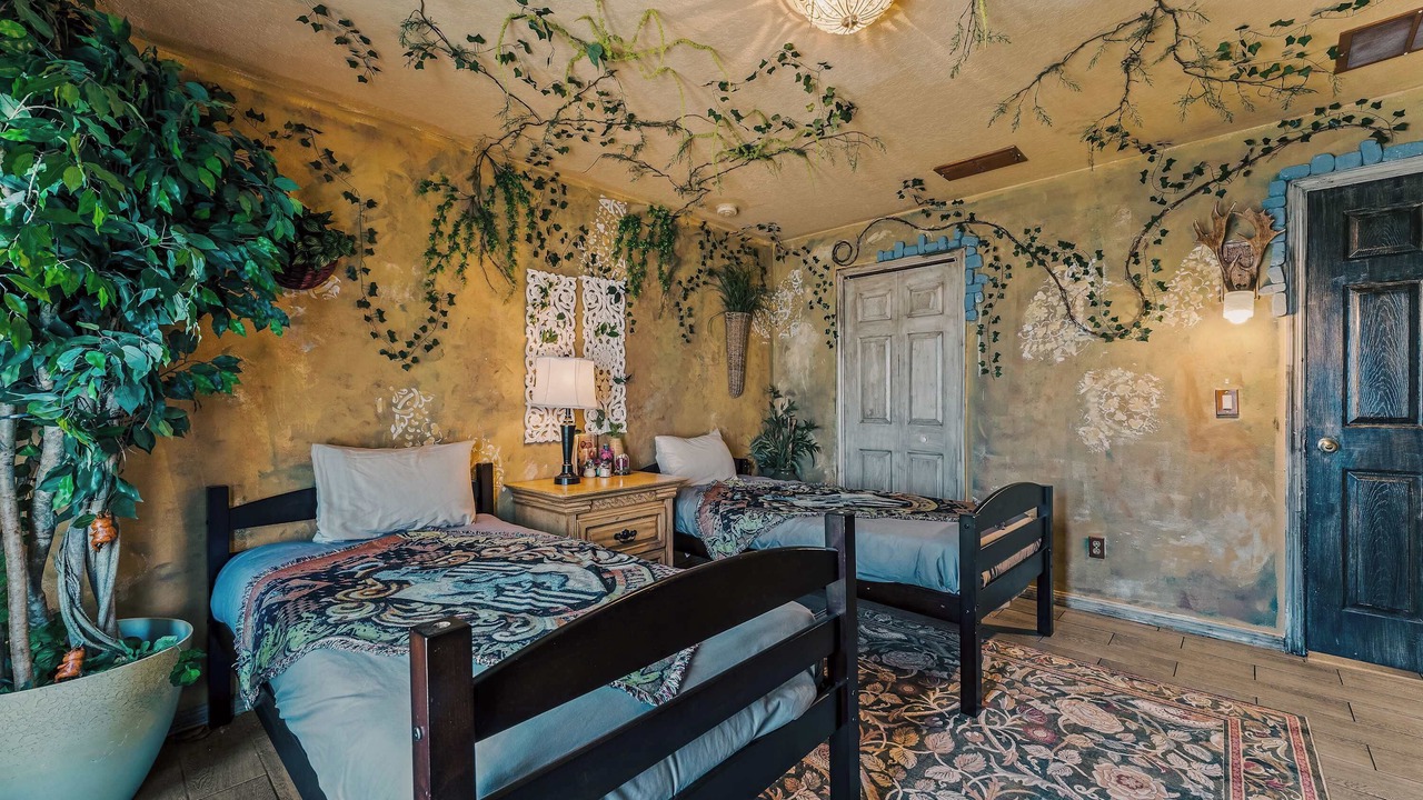 Photo of Bedroom in Lakeside Estates