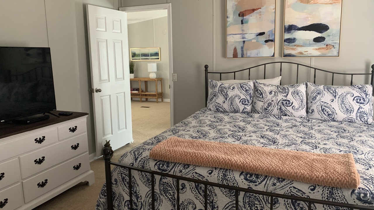 Photo of Bedroom in Anderson