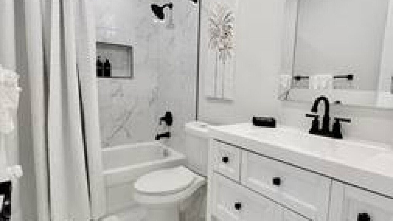 Photo of Bathroom in Sun Bay South