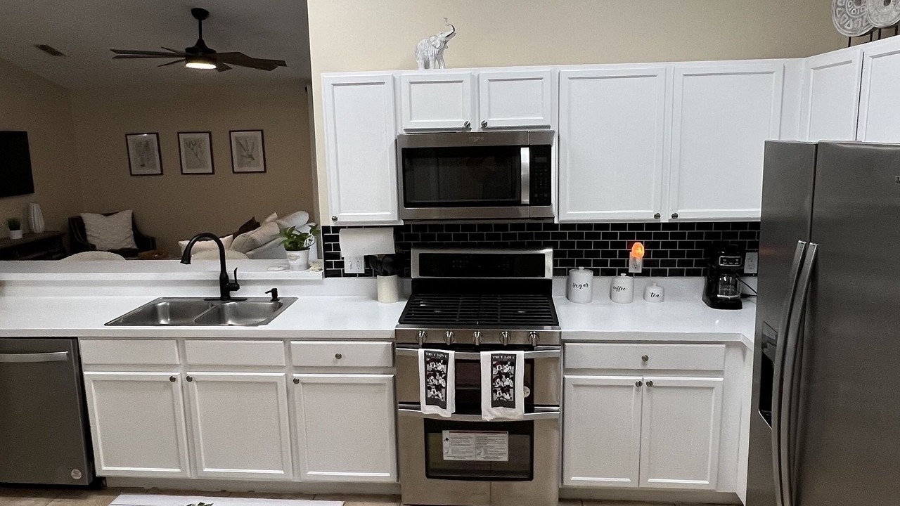 Photo of Kitchen in Crescent Lakes