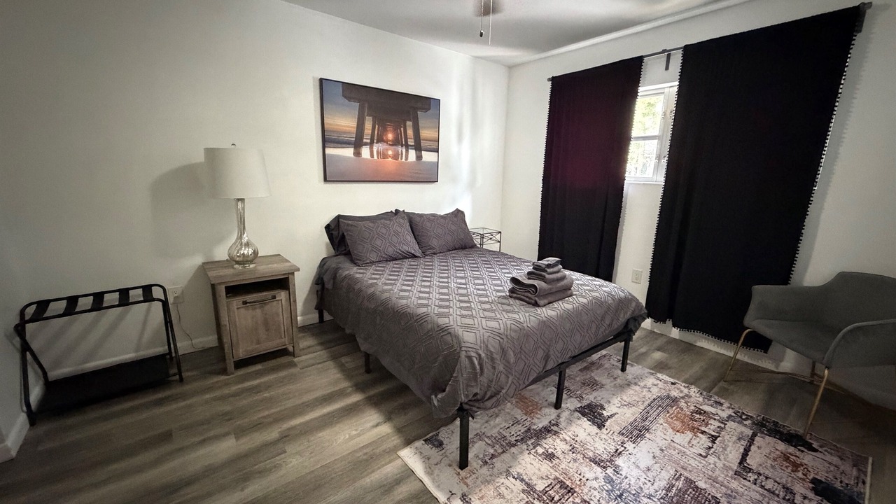 Photo of Bedroom in South Eola